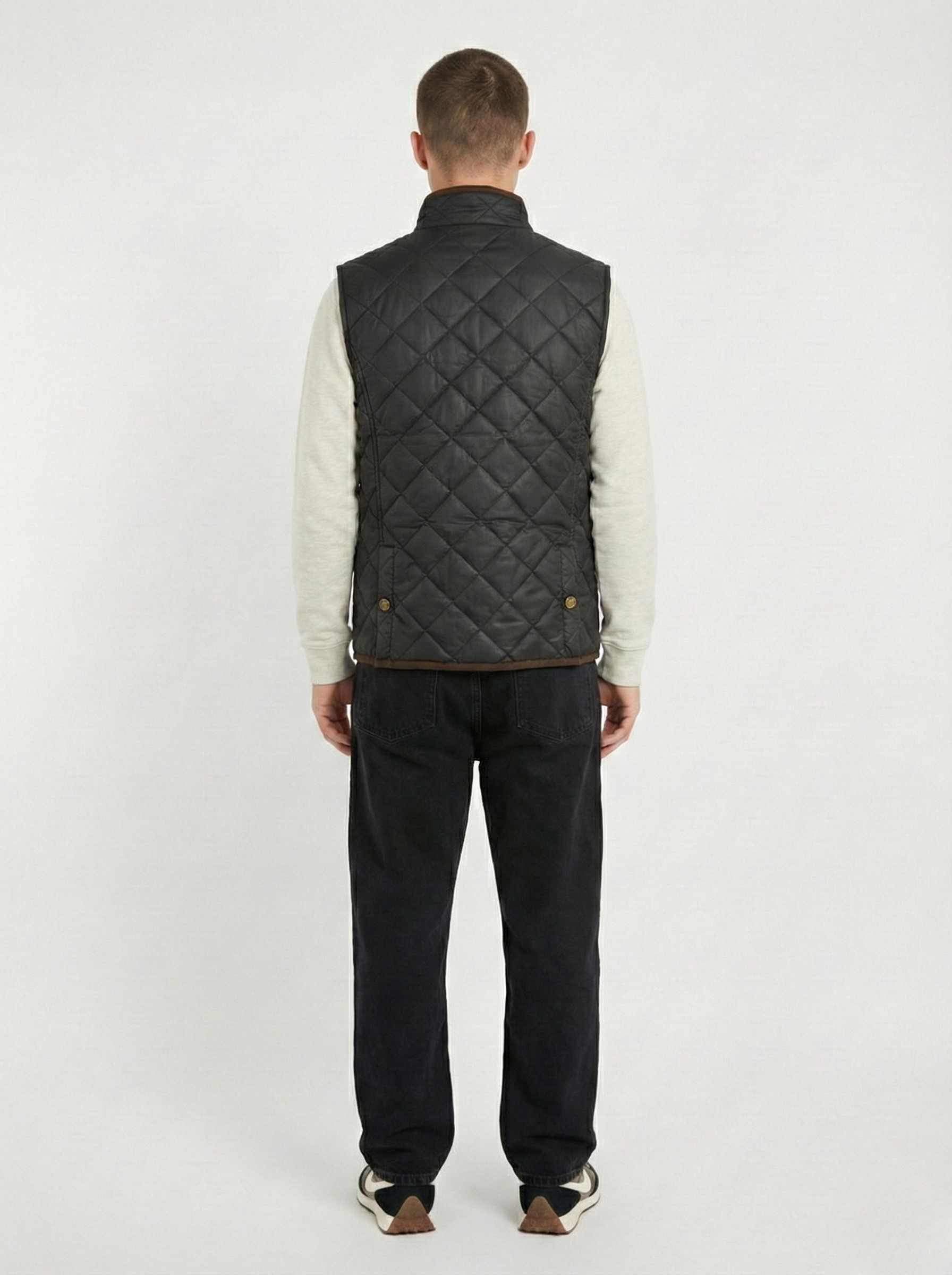 Shady Black Sleeveless Quilted Jacket